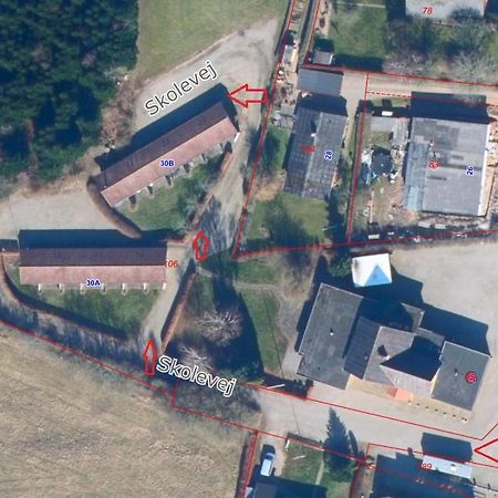 Lyst Dobbelt Vaerelse Med Egen Indgang Og Bad Nordborg Exterior foto