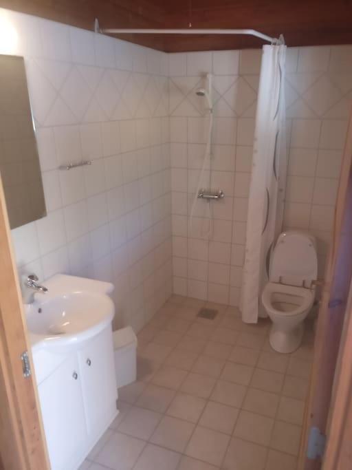 Lyst Dobbelt Vaerelse Med Egen Indgang Og Bad Nordborg Exterior foto